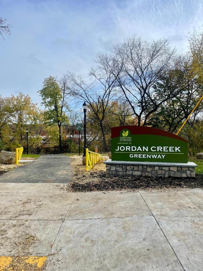Las Margaritas Allentown Dış mekan fotoğraf